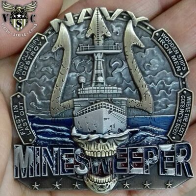 US-NAVY-Minesweeper challenge coin